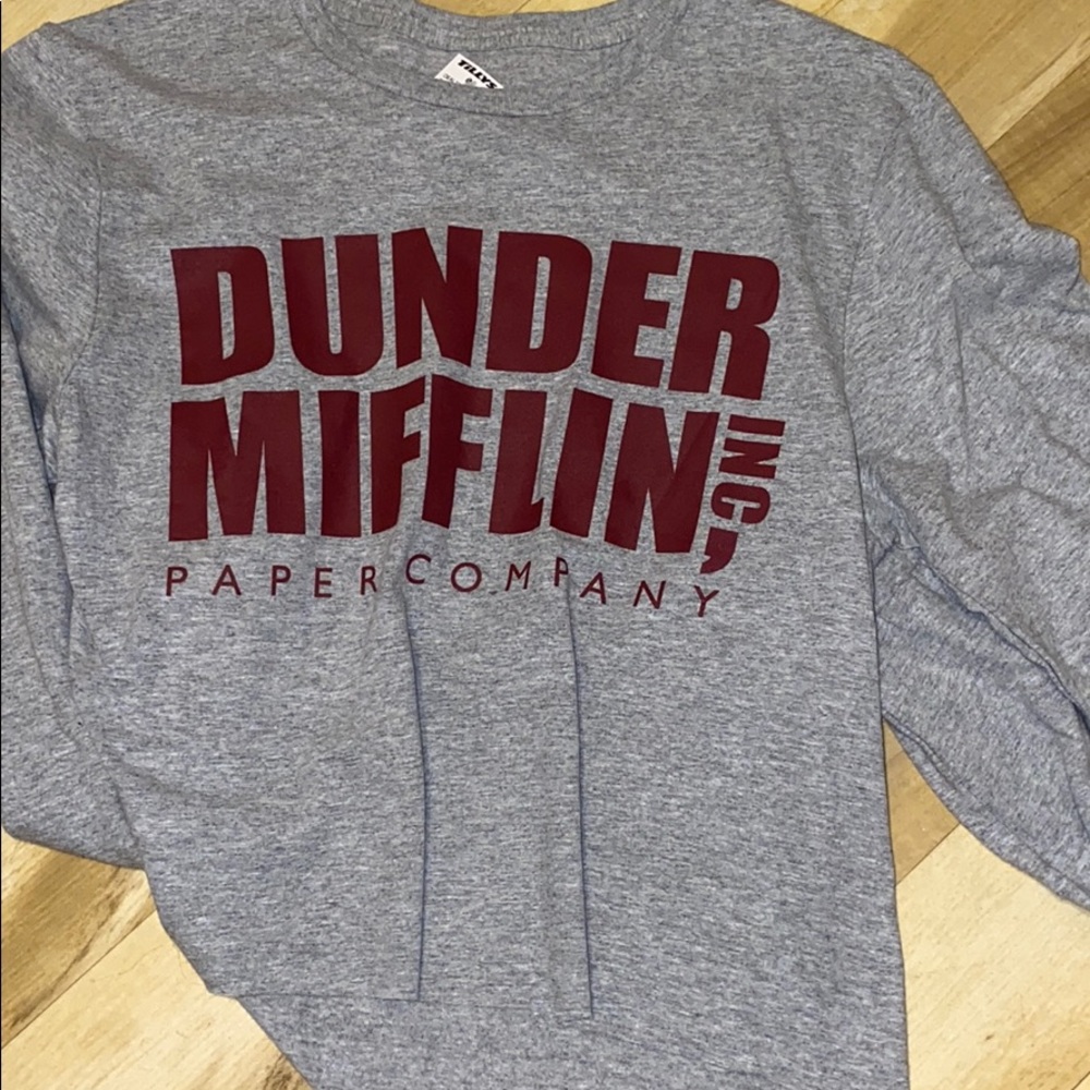 Dunder Mifflin t-shirt